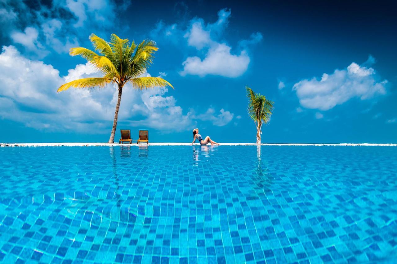 South Palm Resort Maldives With First-Ever Floating Spa Addu City Екстер'єр фото